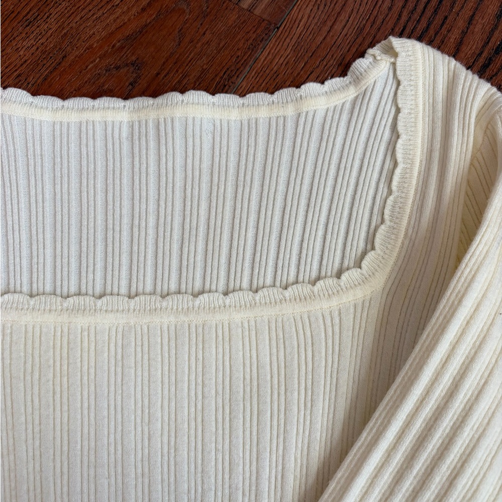 Feminine Cream Ribbed Sweater